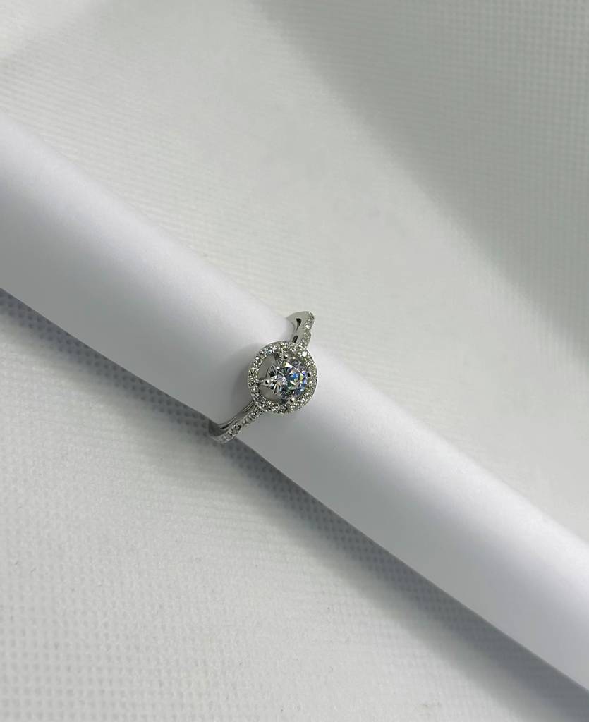 Sparkling Starburst Halo Ring : 399