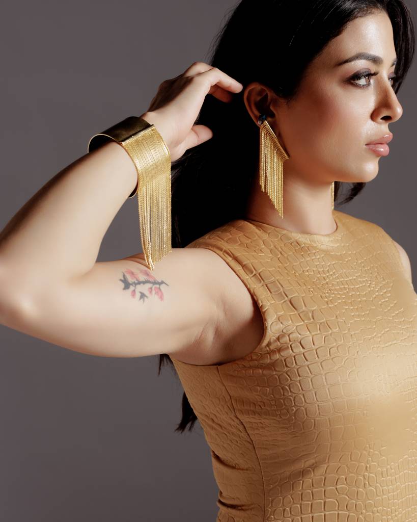 Dangler Gold Cuff : AA-3001