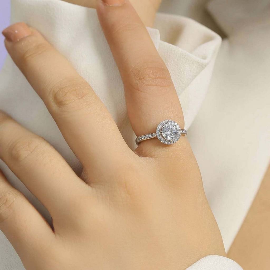 Solitaire Halo 925 Silver Ring (Adjustable) : RNG-40032