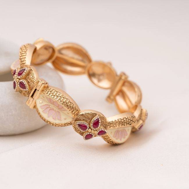 Maham Lotus Bangle : PA-3100