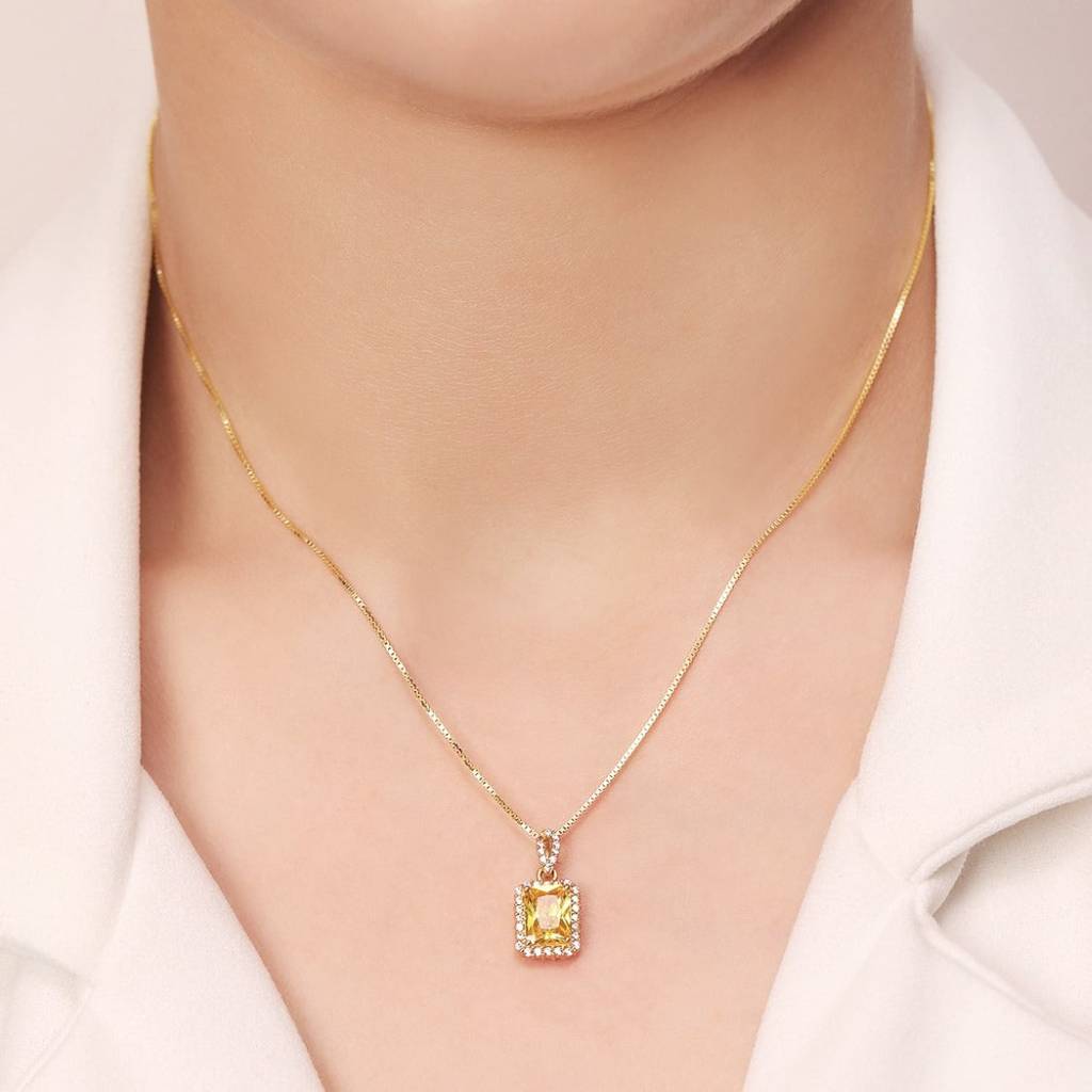 Golden Radiance 925 Sterling Silver Gold-Plated Cz Pendant With Chain : PEN-30160-C-G