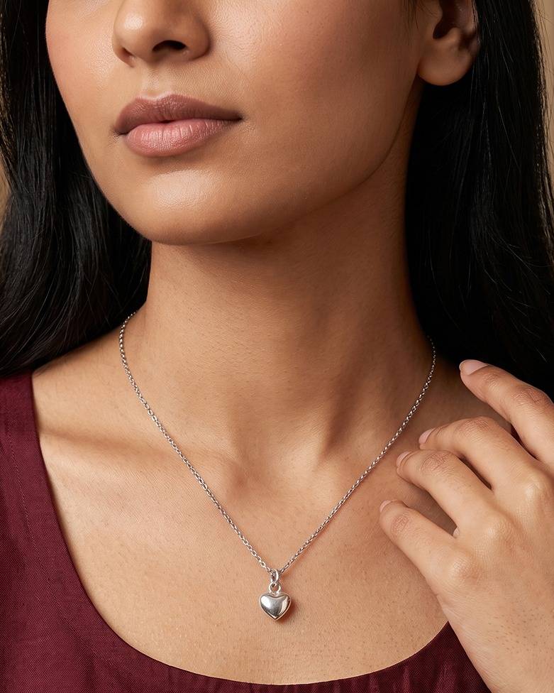 925 Silver Pure Heart Necklace : IS-NC-PC-1189
