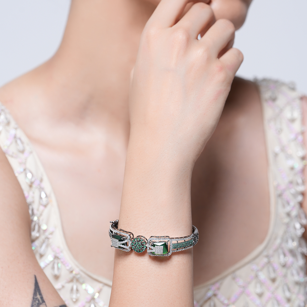 Designer Ad Bracelet : CAO0172STM
