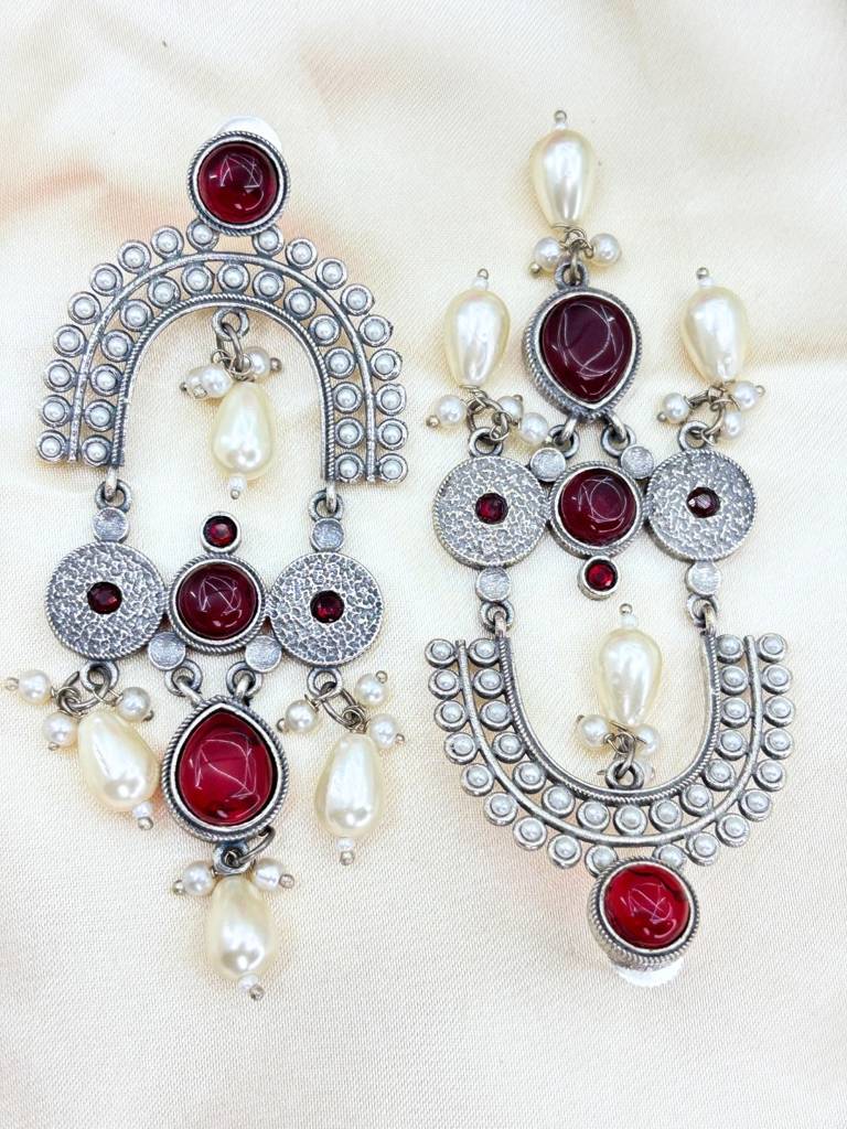 Silver Plated Oxidised Stone & Pearl Embellished Statement Chandbali Earrings : VI26EROX100339