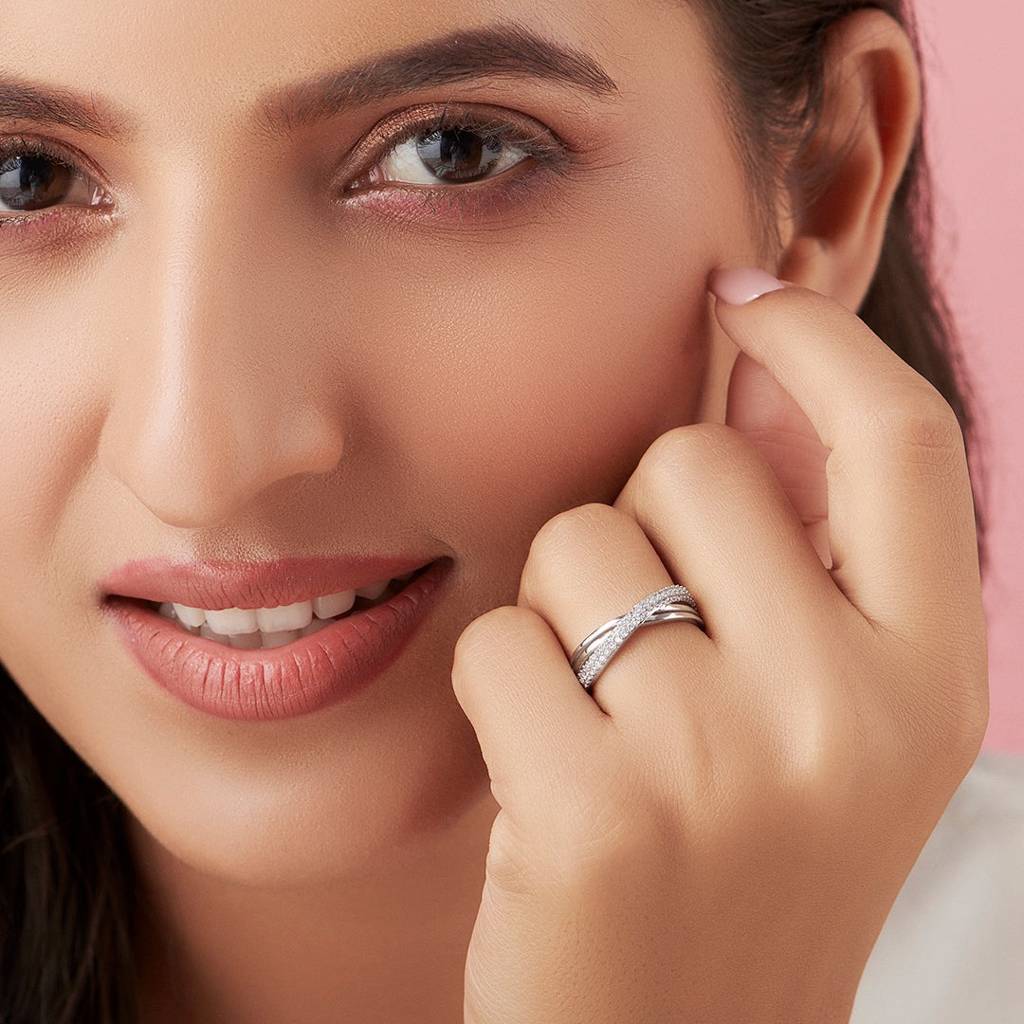 Divine Cross Rhodium Plated 925 Sterling Silver Women'S Ring : RNG-40317-6-R