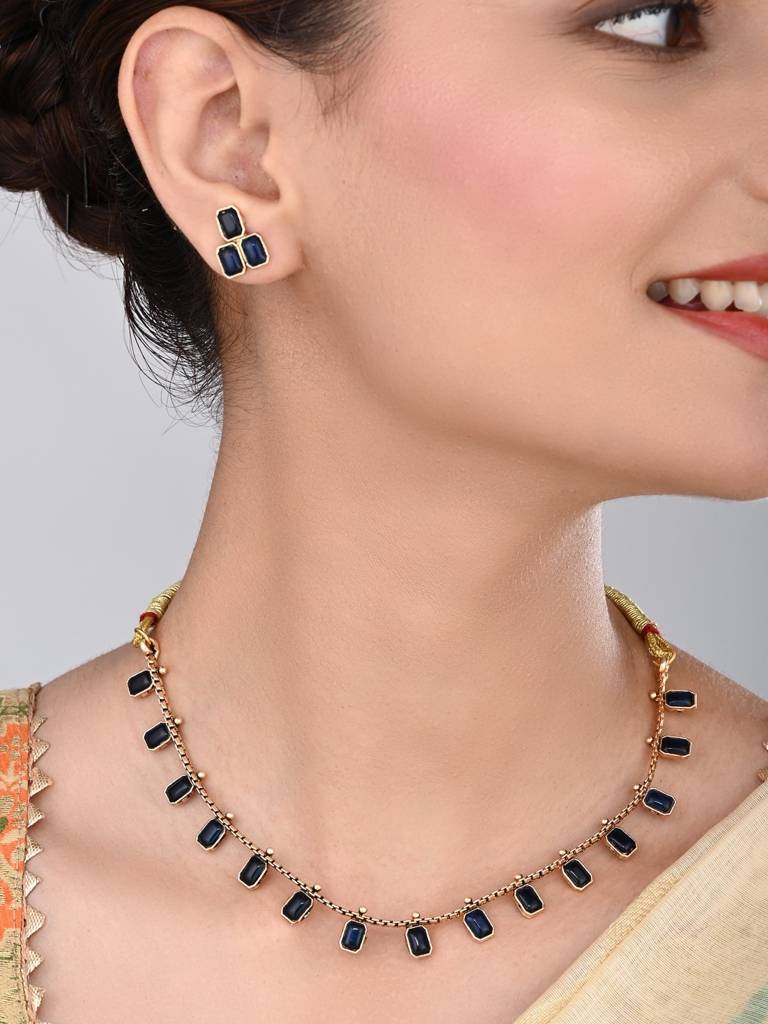 Gold Plated Delicate Necklace Set : S24MRNKS489BLU