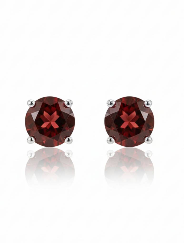 Kicky & Perky Natural Garnet Solitaire Studs In 925 Sterling Silver : VSILSME009