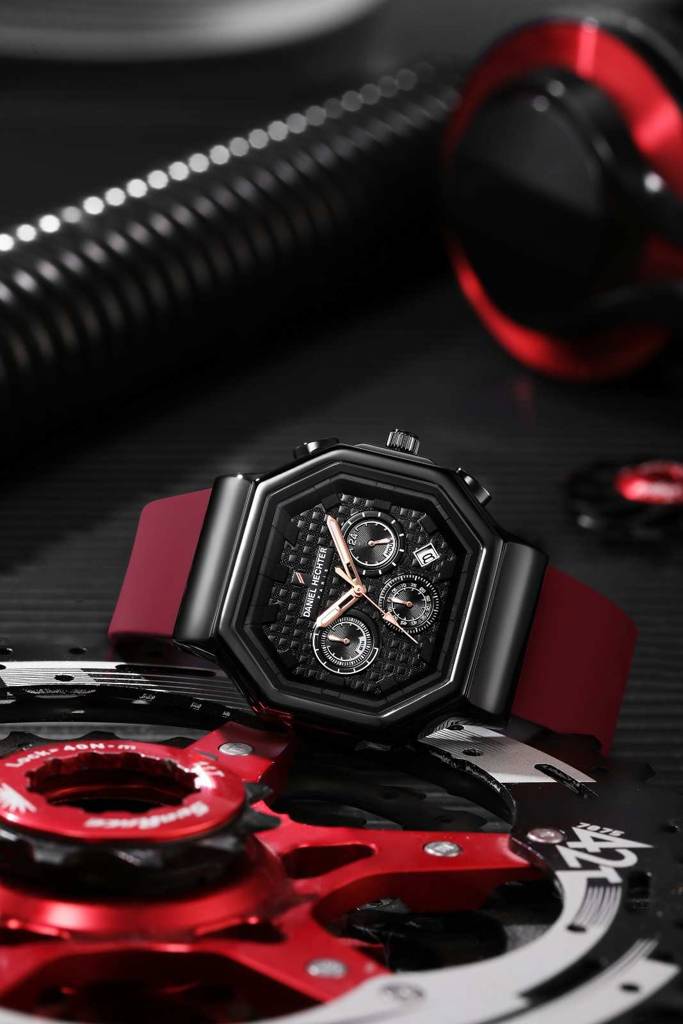 Daniel Hechter Paris Daumesnil Collection Analog Watch For Men Hexagonal Chronograph Watch Black Textured Dial,  : DHM1018-03X