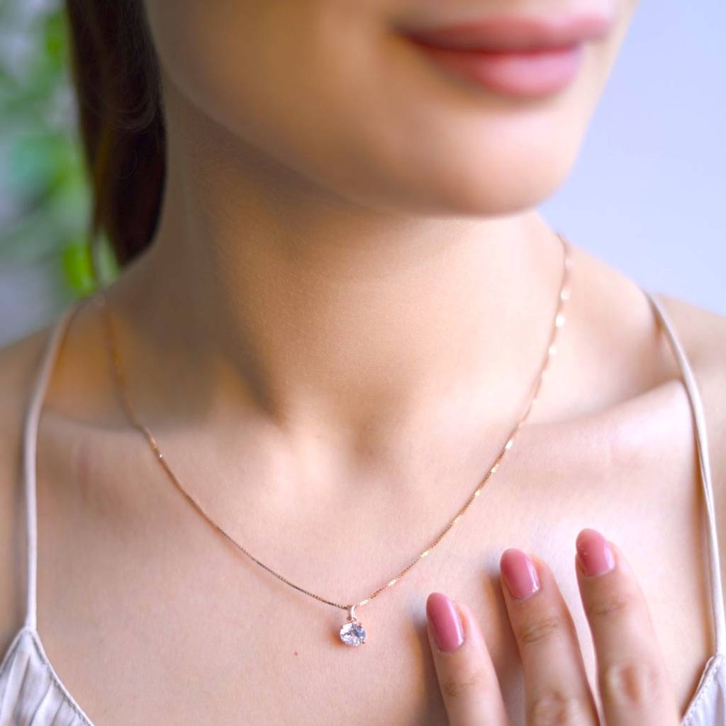 Radiant Sparkle - Solitaire 925 Silver Necklace In Rose Gold : PEN-30015-C