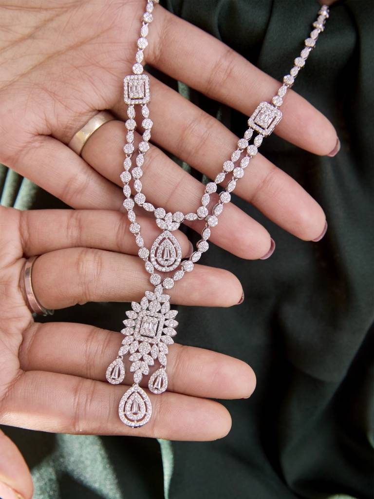 Lumiere Diamond Silver Necklace Set : NS016
