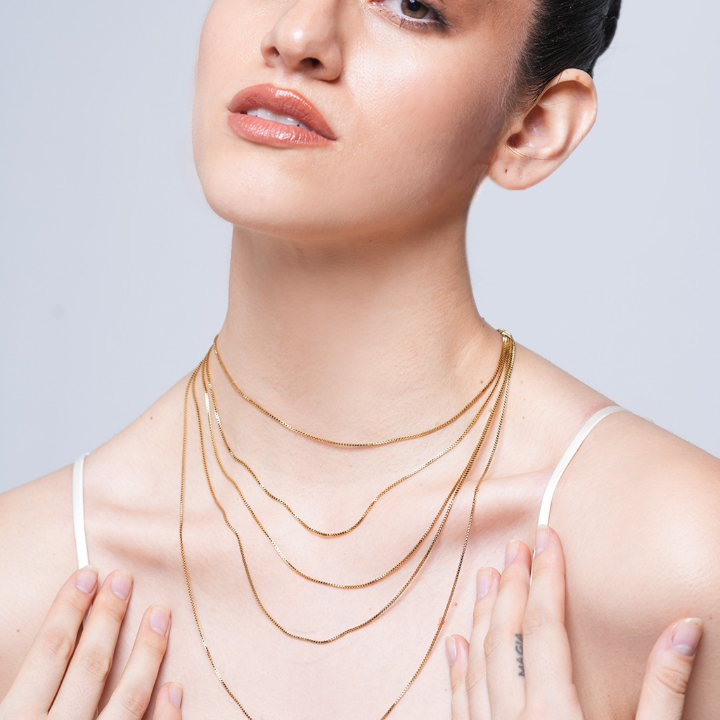 Multi-Layer Box Chain Necklace : CAO0077JND
