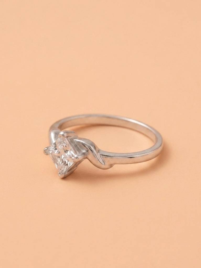 925 Pure Silver Solis Solitaire Rhodium Plated Zircon Ring : LR1371