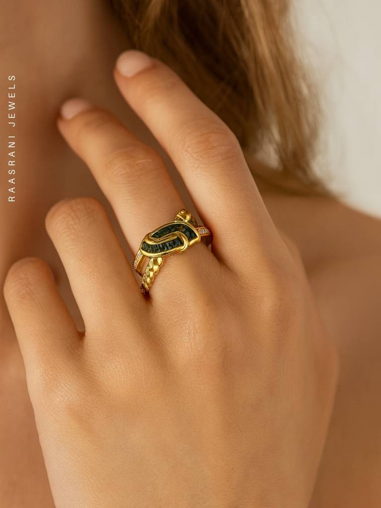 Emerald Criss Cross Adjustable Ring Â 18K Gold Plated Stainless Steel : ATR602ECCR