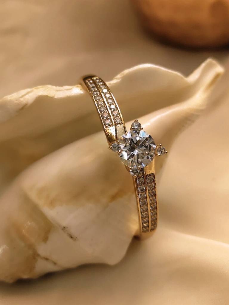 Solitaire Style Rosegold Cuff Â 316L Stainless Steel, Ad Stones, For Small Wrists : S925B504SSRC