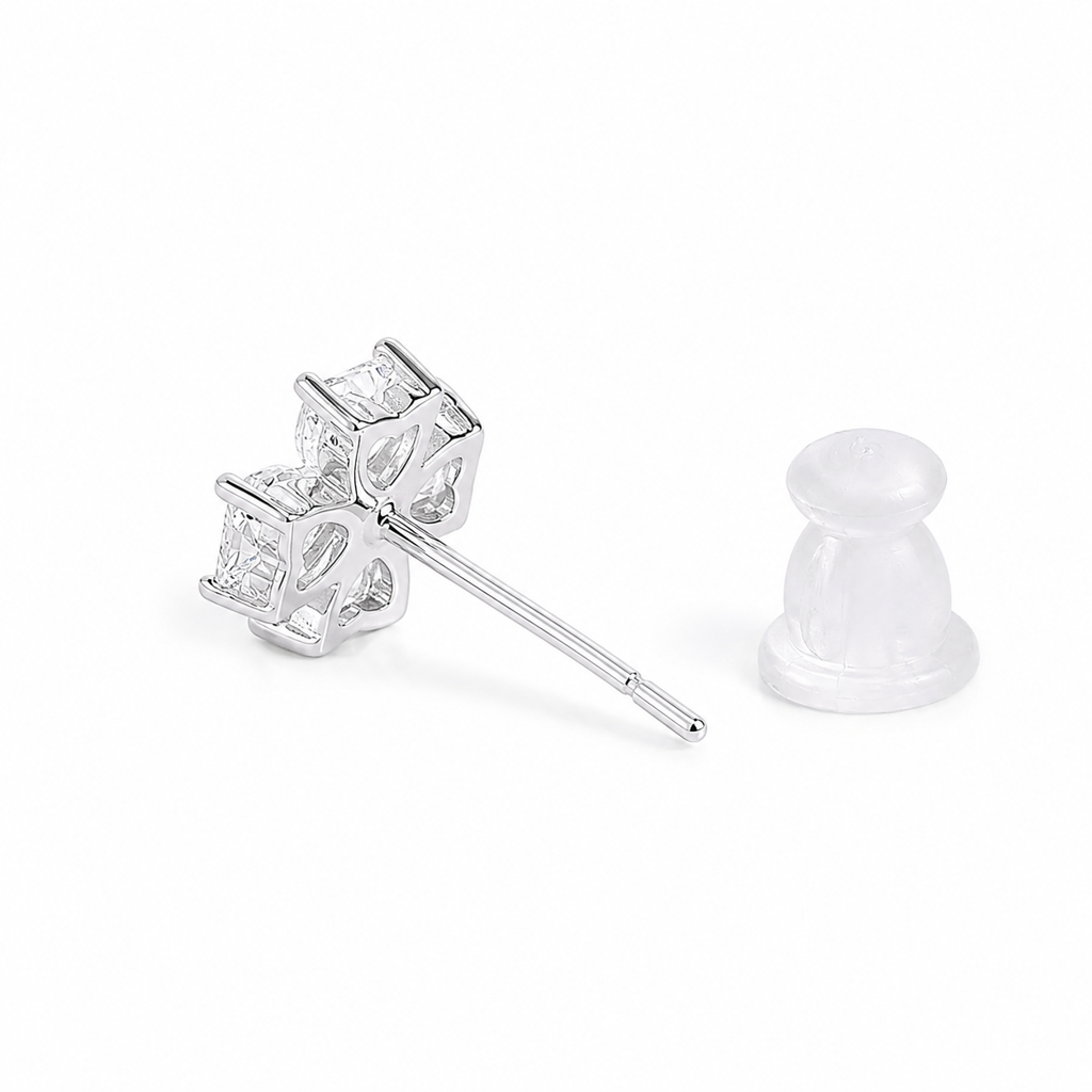 Silver Love Petal Earrings : WER00087