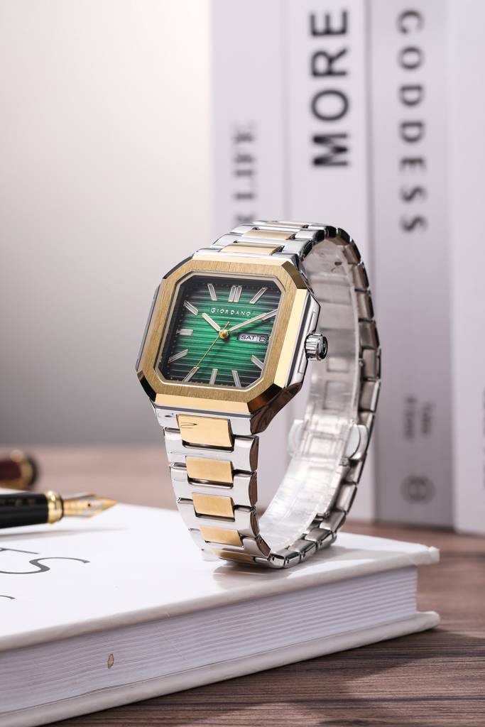 Giordano Square Formal Watch For Men – Textured Dial,Day & Date Display And Stylish Stainless Steel Strap : GZ-50140-44