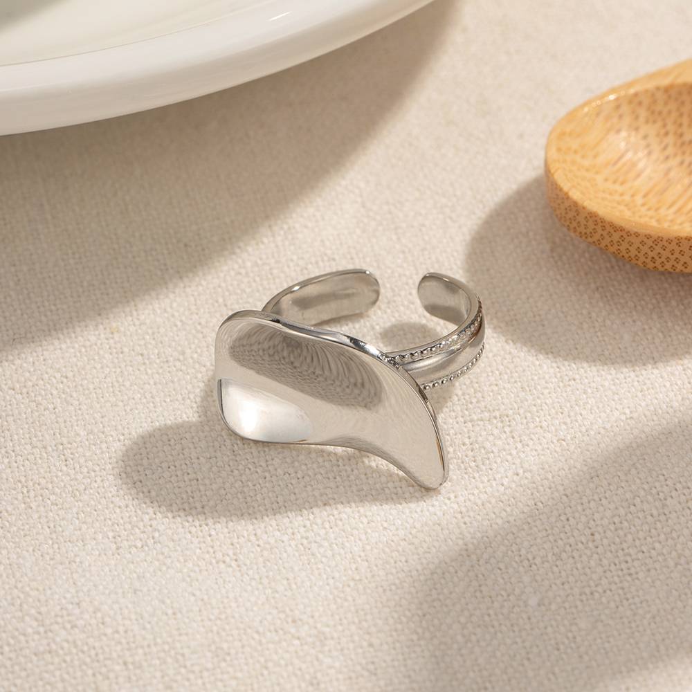 Eclipse Elegance Ring : JD-RG-SS-02