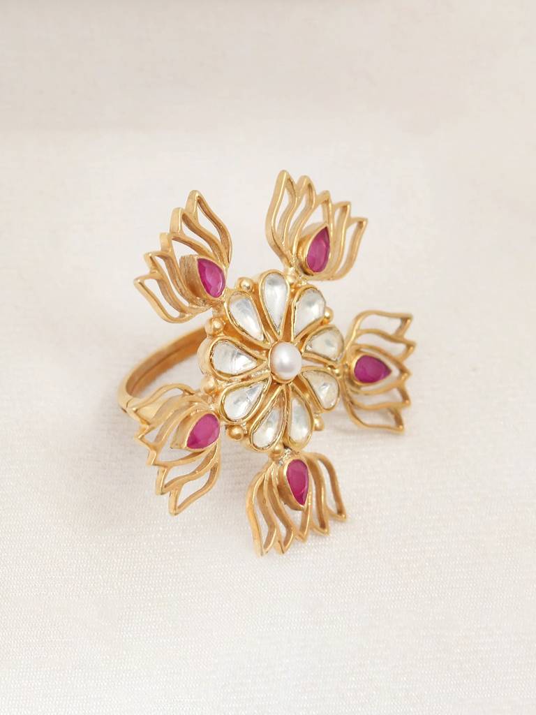 Five Lotus Gold Plated Jadau Ring : U125SG025R0126