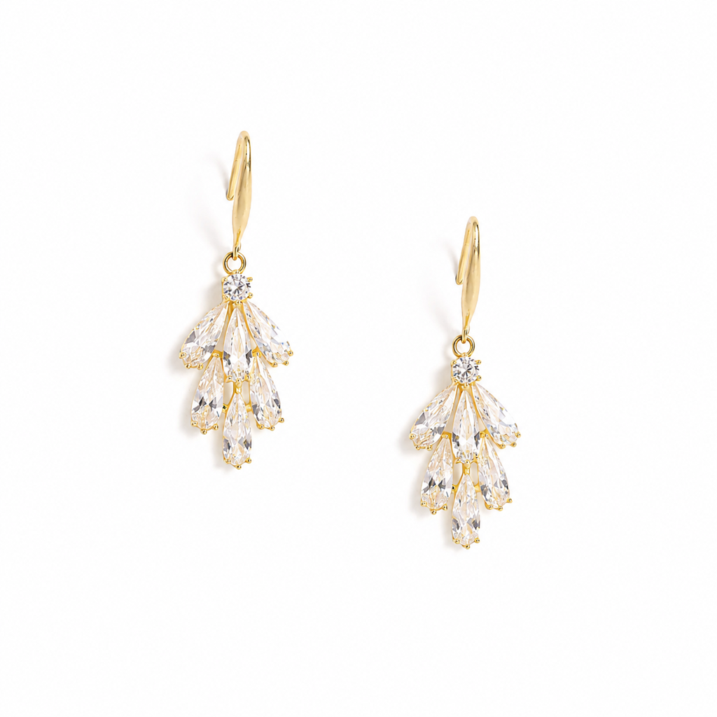 925 Silver Luxe Petal Drop Jewelry Set : WPEC00004