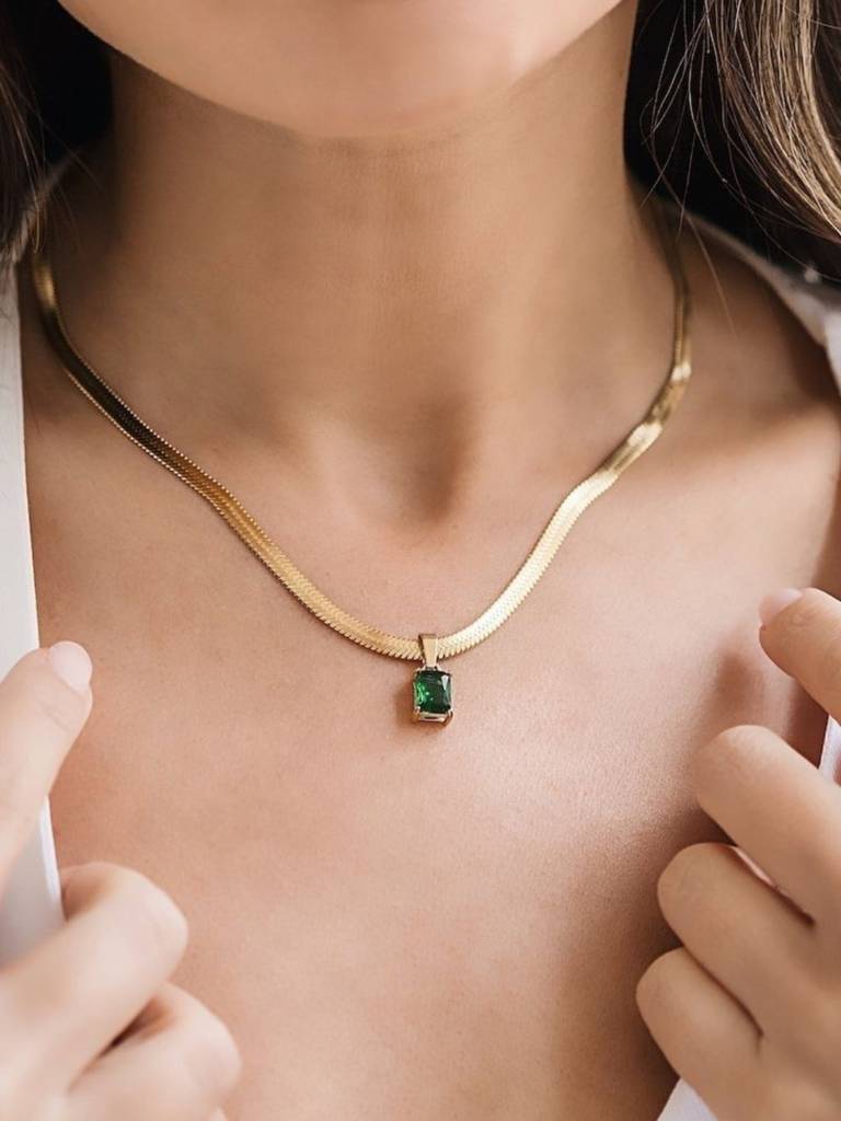Emerald Stone Neckpiece | 18K Gold-Plated Stainless Steel Necklace : ATC702ESN