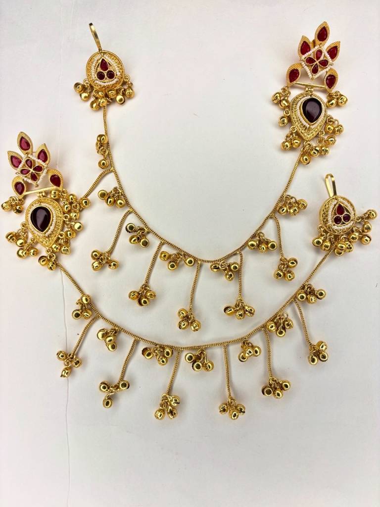 Gold-Plated Premium Kundan Red Stone-Studded Kan Chain Earrings : VI26EROX100369