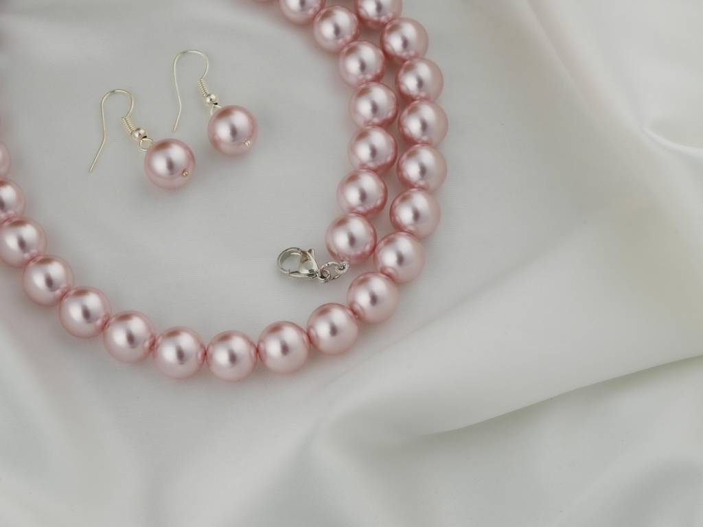 Passion Pink Pearls Necklace Set : PRMBS14