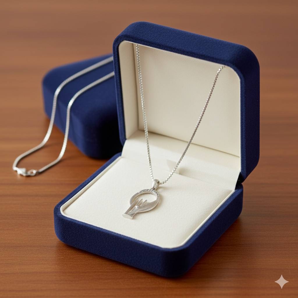 925 Pure Silver Cricket Chain Pendant : CP1097