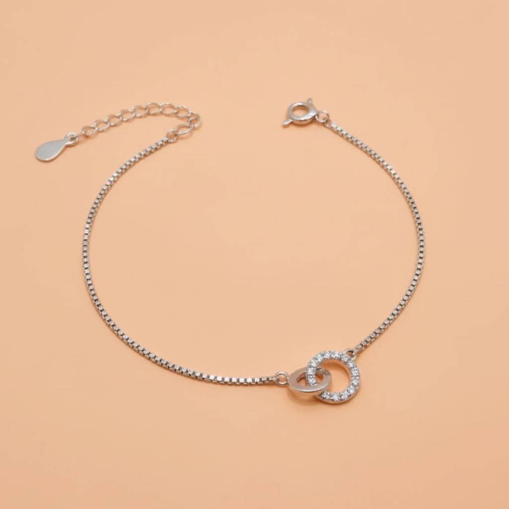Interlocking Circles Box Chain Bracelet : BR1142