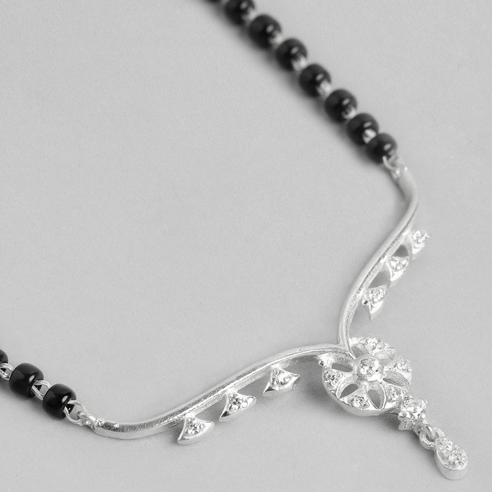 Silver Stylish Mangalsutra : Silver Stylish Mangalsutra : Silver Stylish Mangalsutra : Z125SG002N015