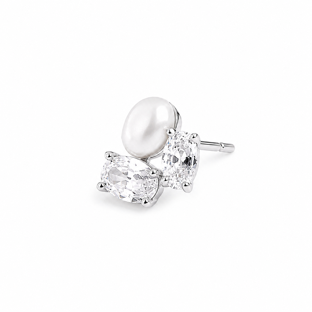 Silver Pearl Fusion Studs : WER00101