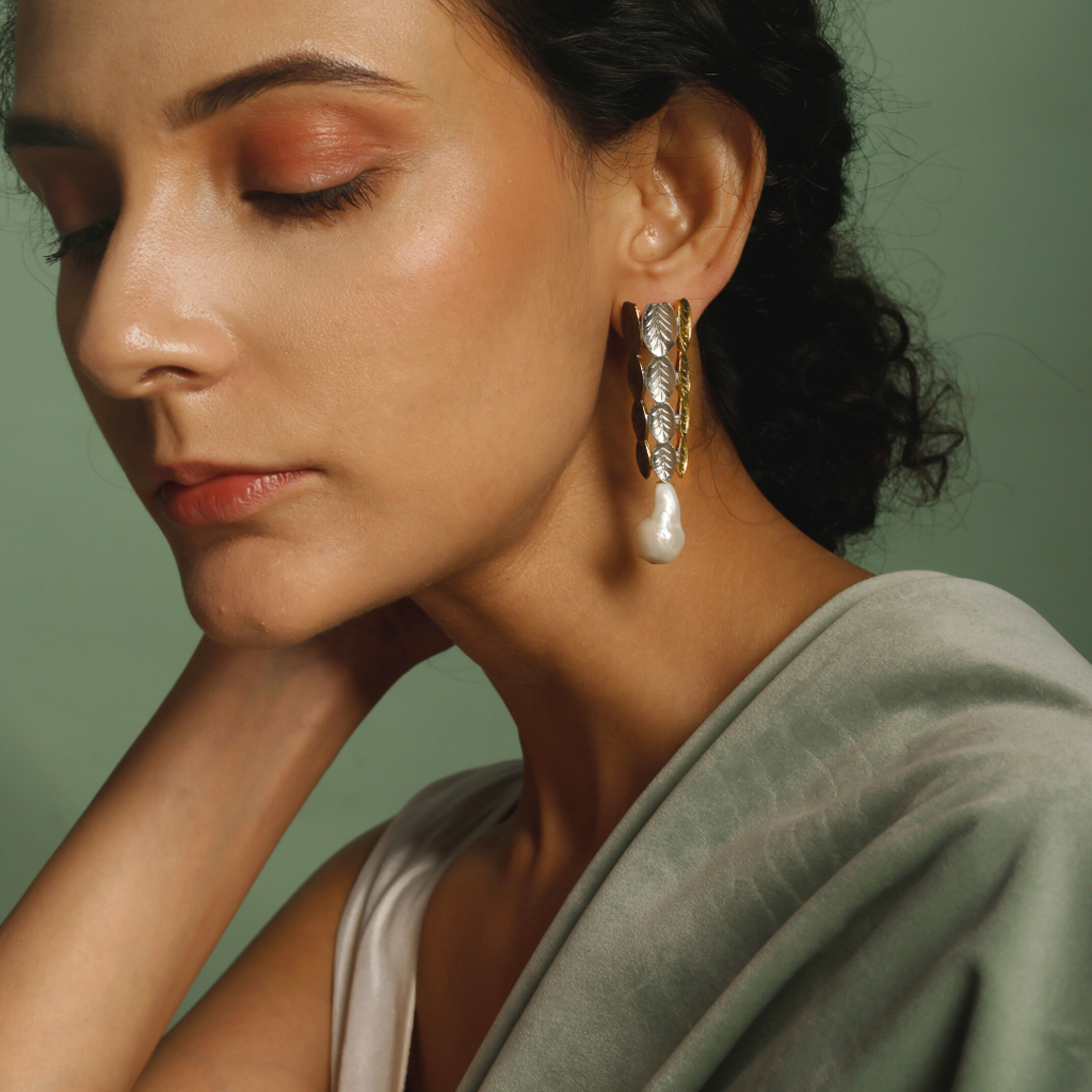 Dimensional Baroque Earrings Brass Gold One Size