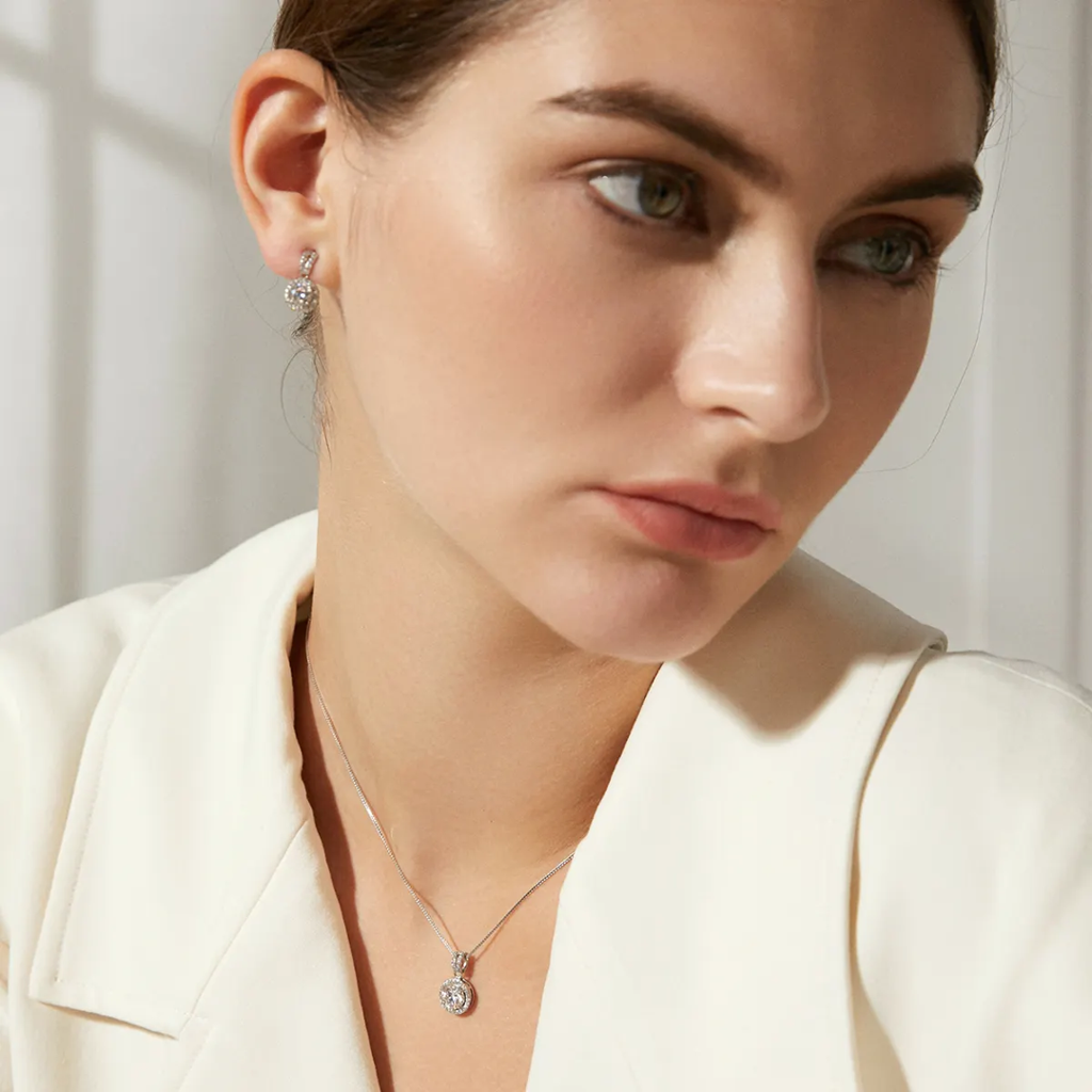 1 Ct Shimmer & Shine Silver Moissanite Pendant : ShimmerShine_1ct_MSN032