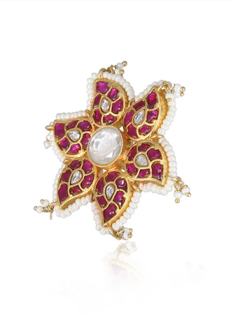 Centre Pearl Gold Plated Kundan Ring : U125SG025R0124