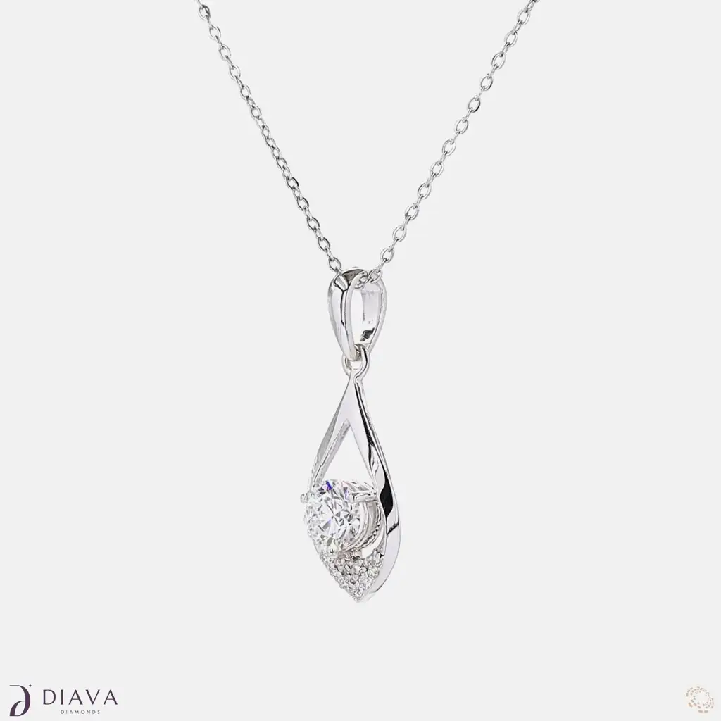 Diamond Dew Pendant : DiamondDewPendant
