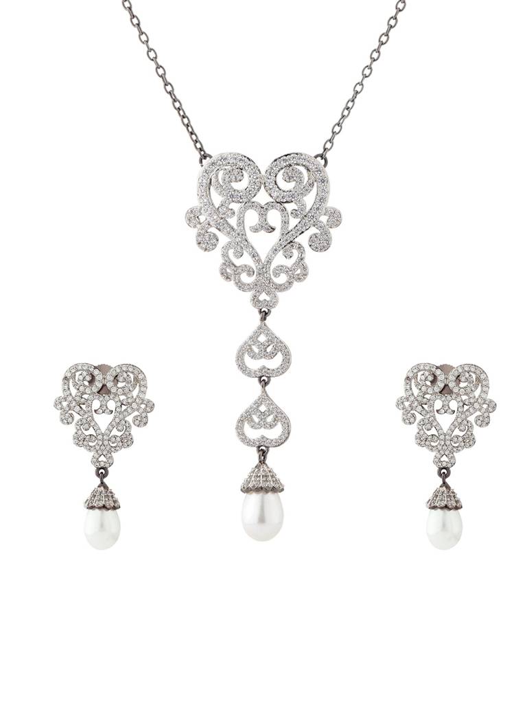 Royal Romance Mary Black Necklace Set : 8905124574258