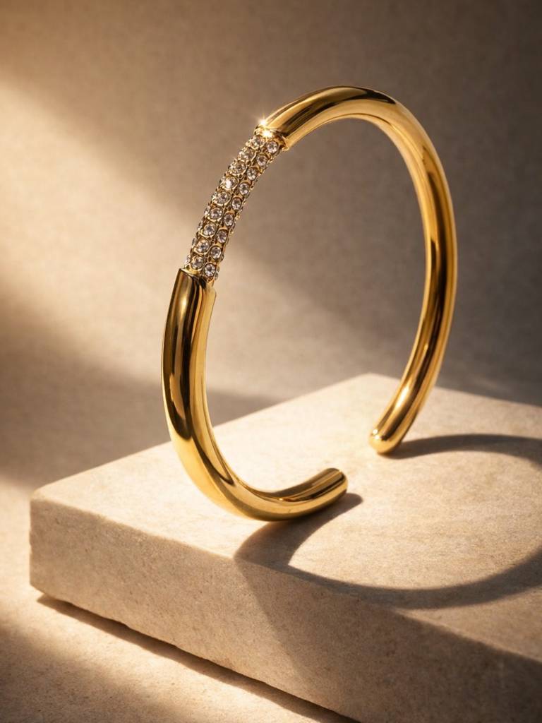 Exclusive Rhinestone Premium Gold Cuff Bracelet For Women : S925B698ERPC