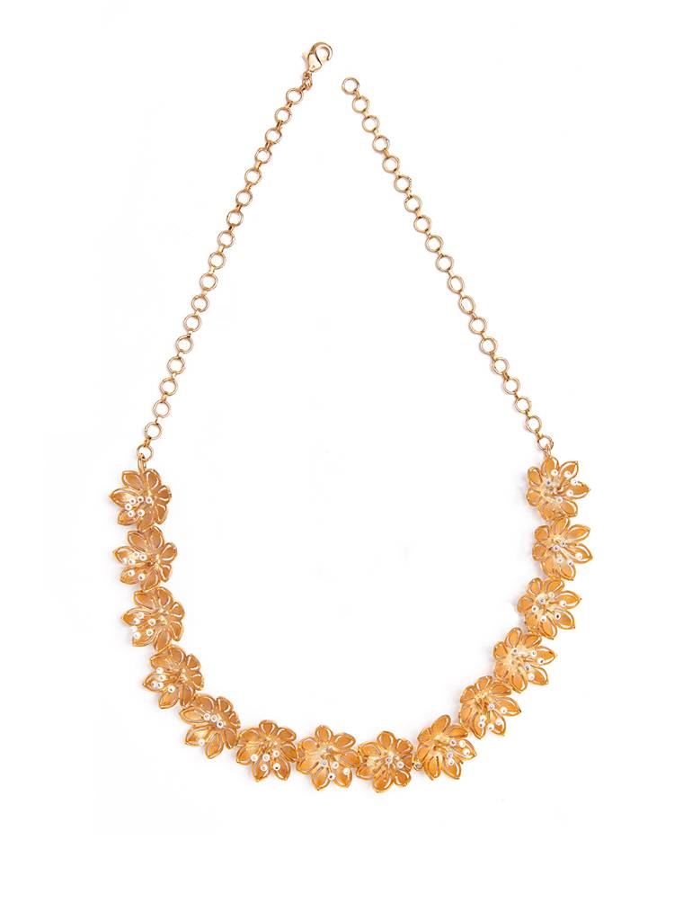 Pearly Golden Flower Necklace : Z12EA