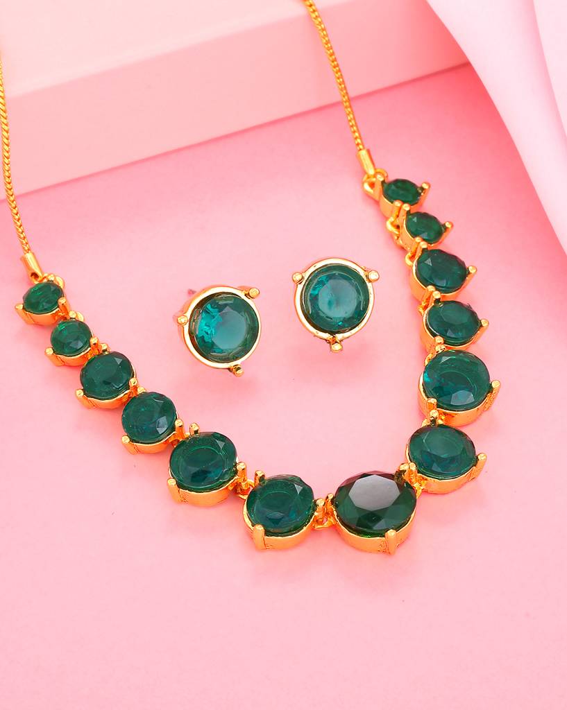 Estele Gold Plated Sparkling Necklace Set With Green Austrian Crystals : 9053-BGGNNKER