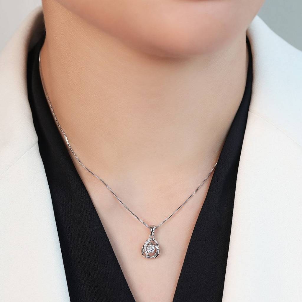 Radiant Reflections 925 Sterling Silver Rhodium Plated Pendant With Chain : PEN-30009-C-R