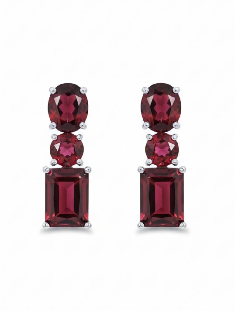 Kicky & Perky Natural Garnet Triple-Stone Drop Earrings In 925 Sterling Silver : VSILSME058_G