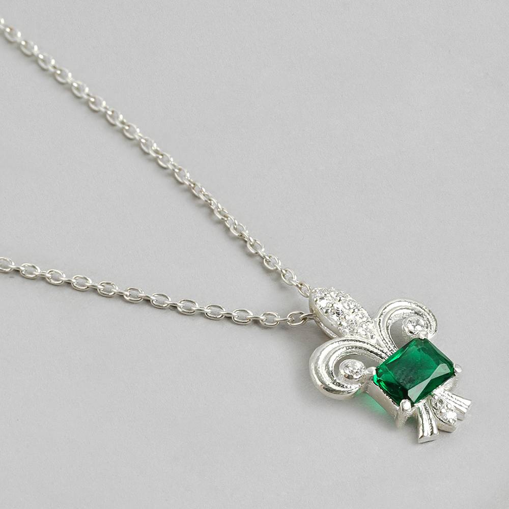 Silver Fleur De Lis Pendant With Chain : Silver Fleur De Lis Pendant With Chain : Silver Fleur De Lis Pendant With Chain