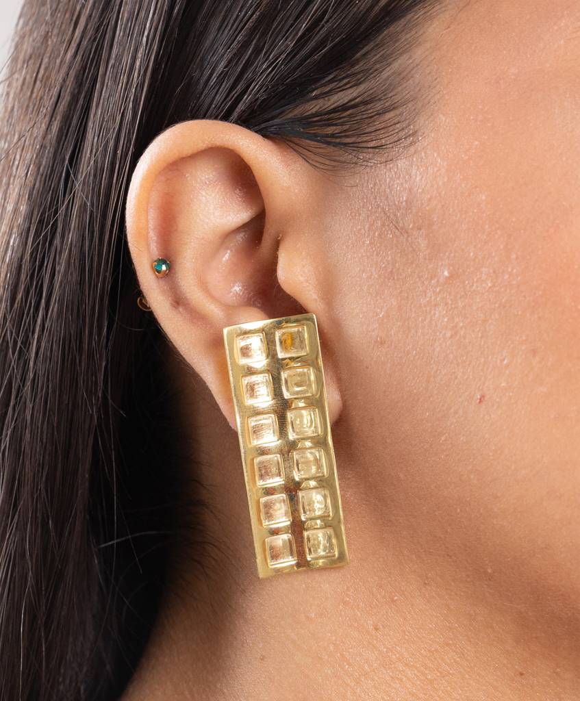 Kitthh Long Studs : MM-KK-LS-G