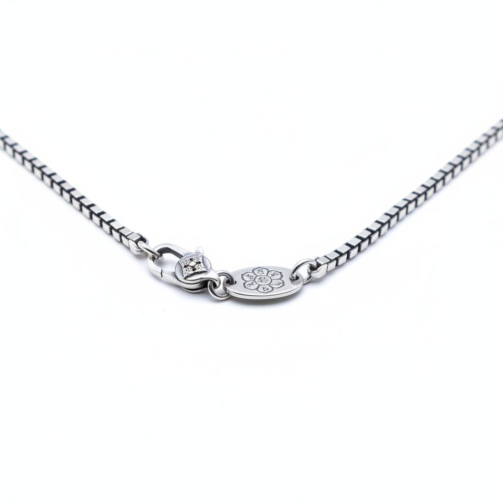 The Box Bloom Chain : TRKCNOXDTH01