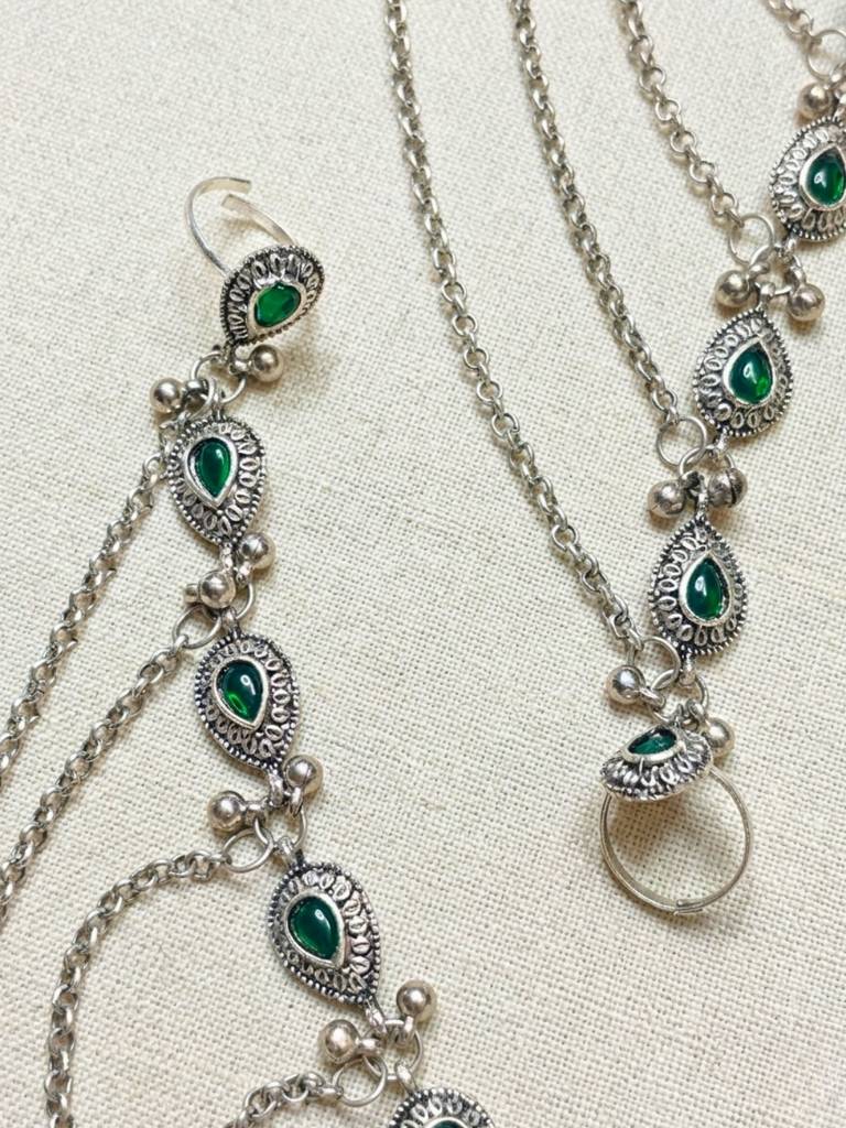 Oxidised Silver-Plated Kundan Stone-Studded Layered Anklet With Toe Ring : VI26ANK10005