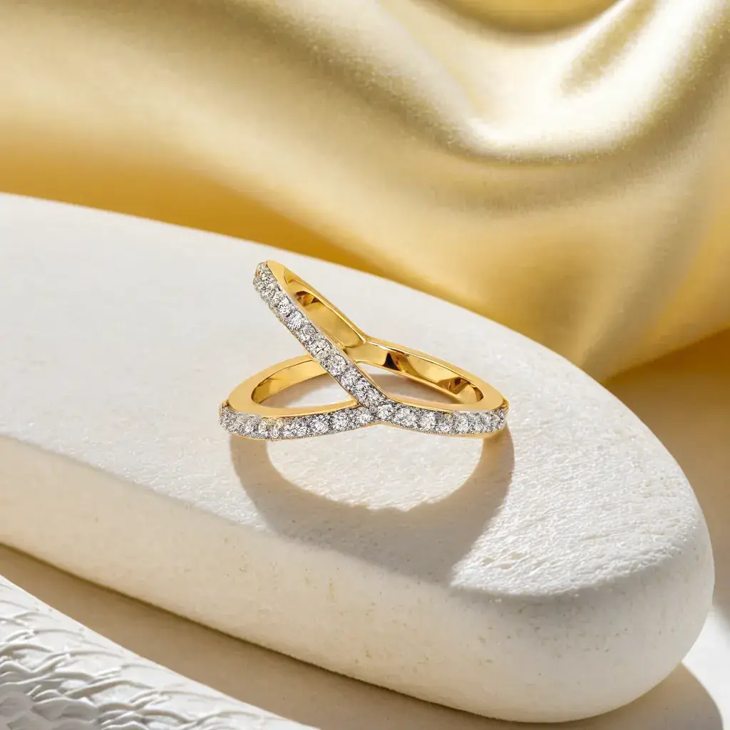 Luxe Interlock - Lab Diamond Cocktail Ring : LLRG0105