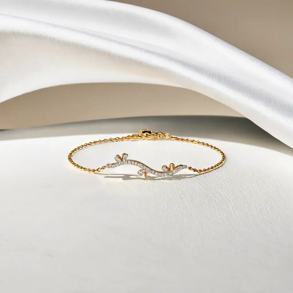 Bow-Tiful Bliss - Lab Diamond Bracelet : LLBR0109