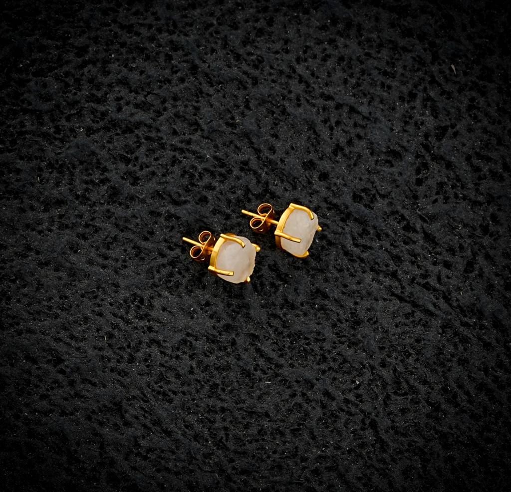 Natural Uncut Moonstone Gemstone Studs : NAGE24
