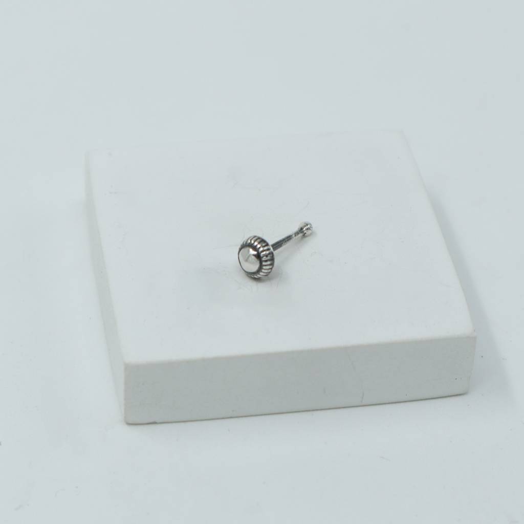 Silver Round Textured Nose Pin : Silver_Round_Textured_Nose_pin_July25