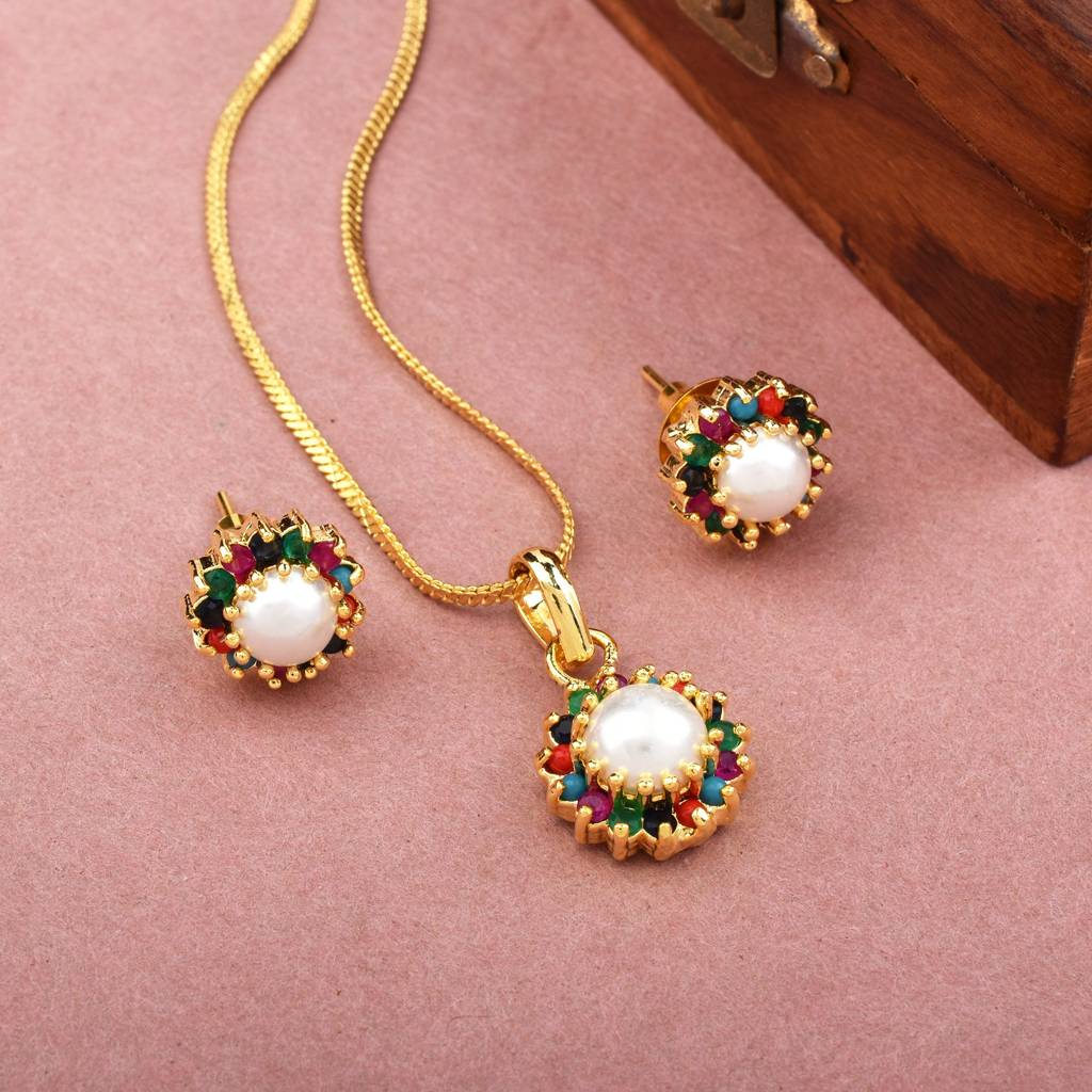 Gemstone Chakra Pendant Set : PJPENGPNAV125