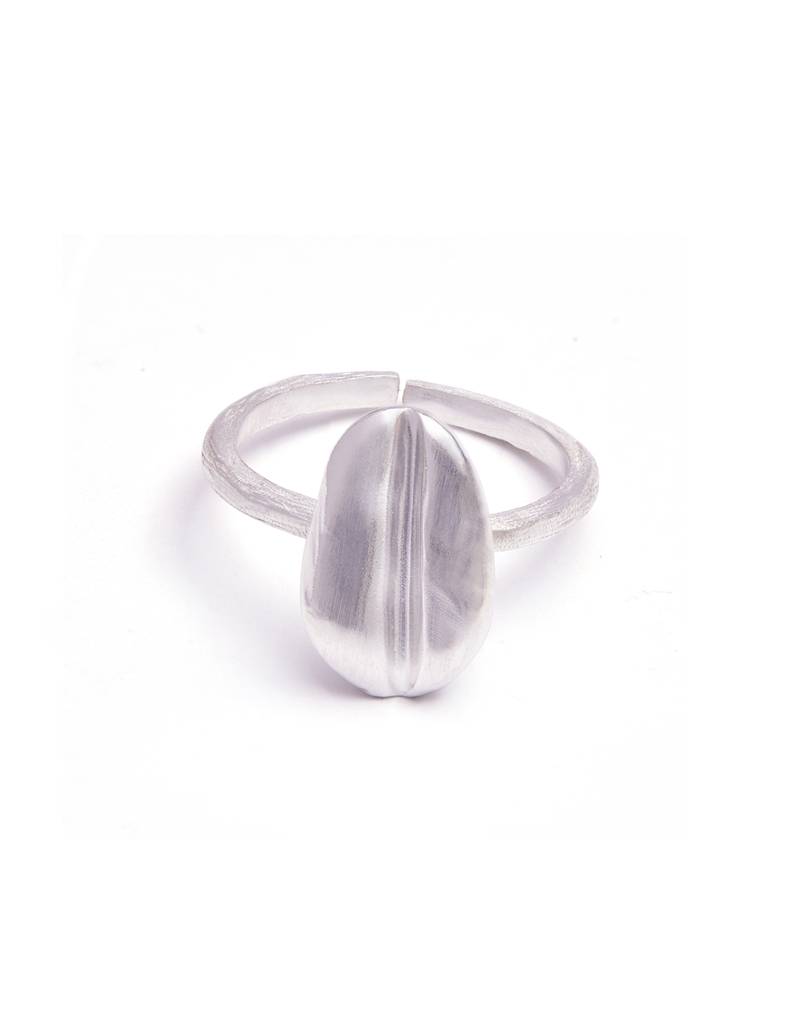 Silver Bean Ring : CF06EA